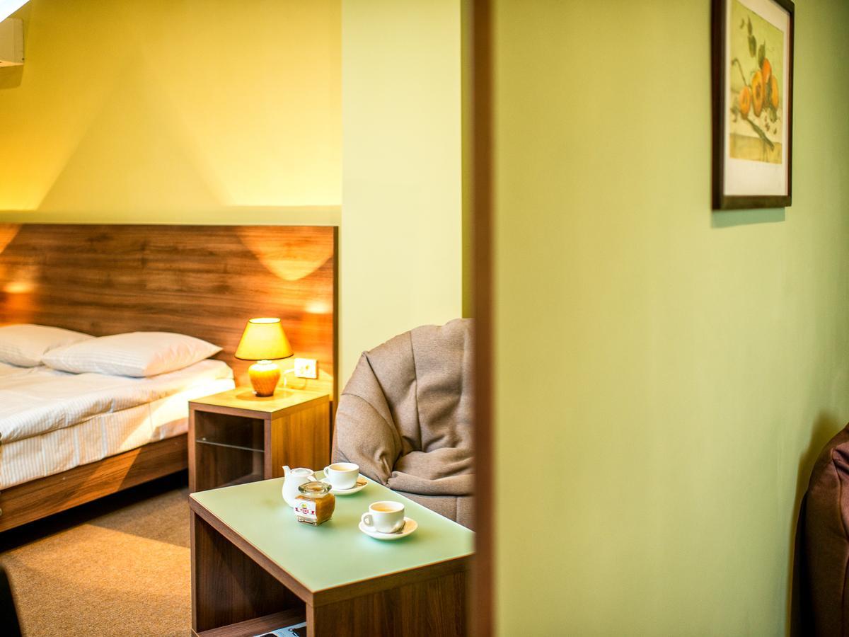 Lviv Central Jam Hotel Buitenkant foto