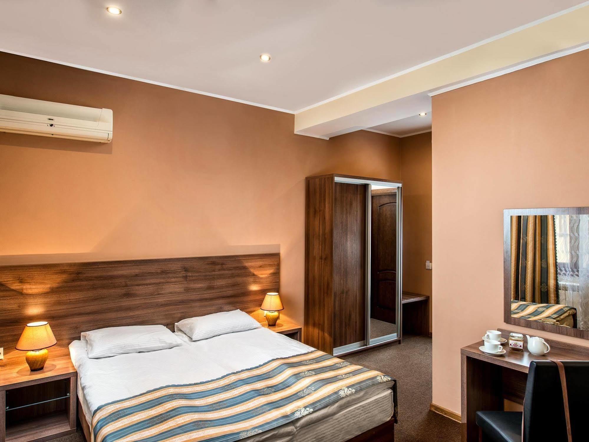 Lviv Central Jam Hotel Buitenkant foto