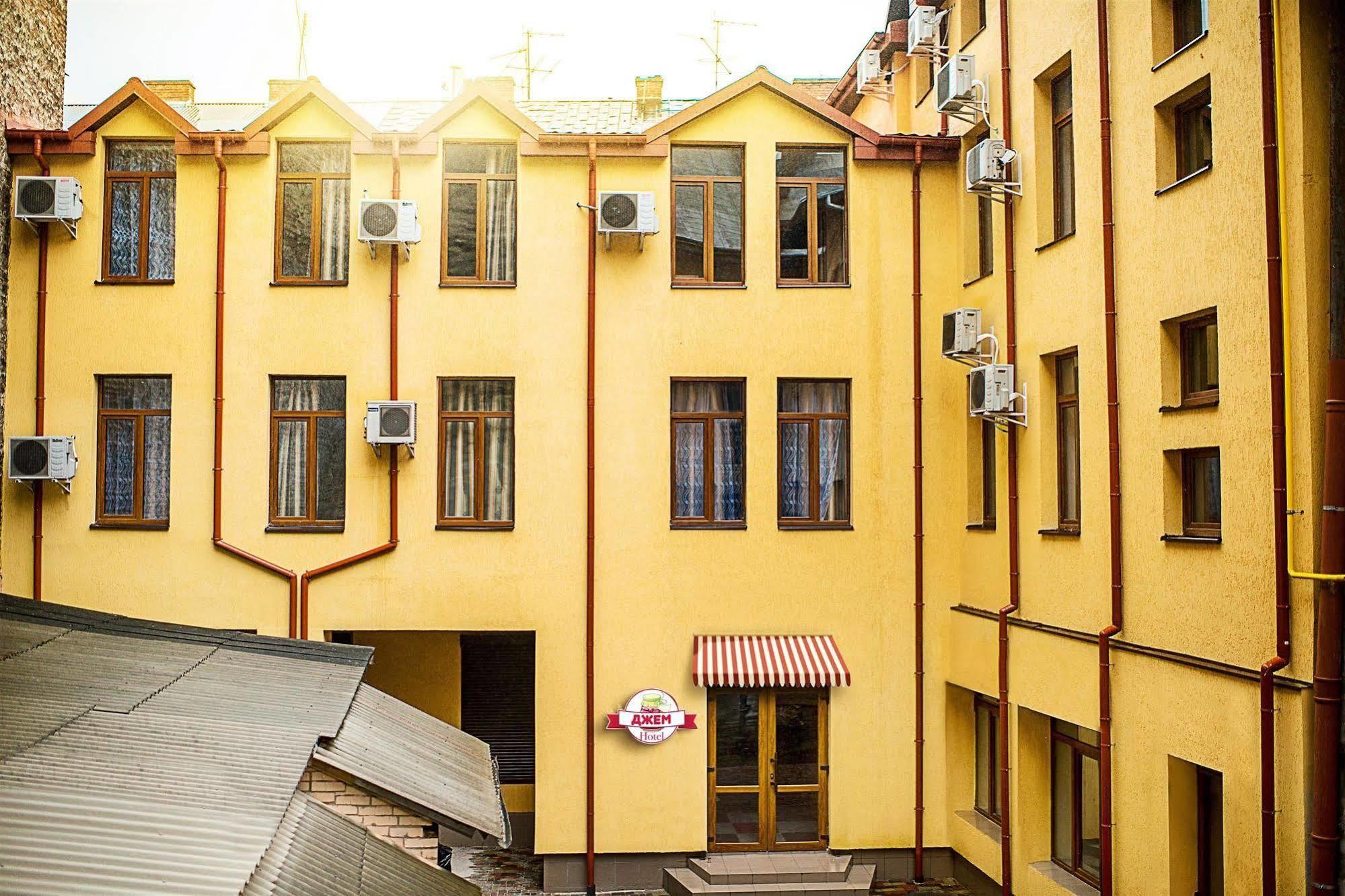 Lviv Central Jam Hotel Buitenkant foto