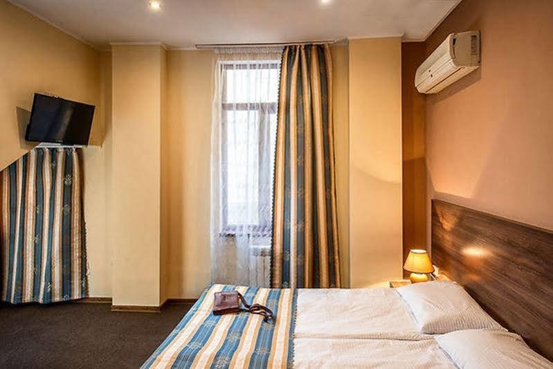 Lviv Central Jam Hotel Buitenkant foto